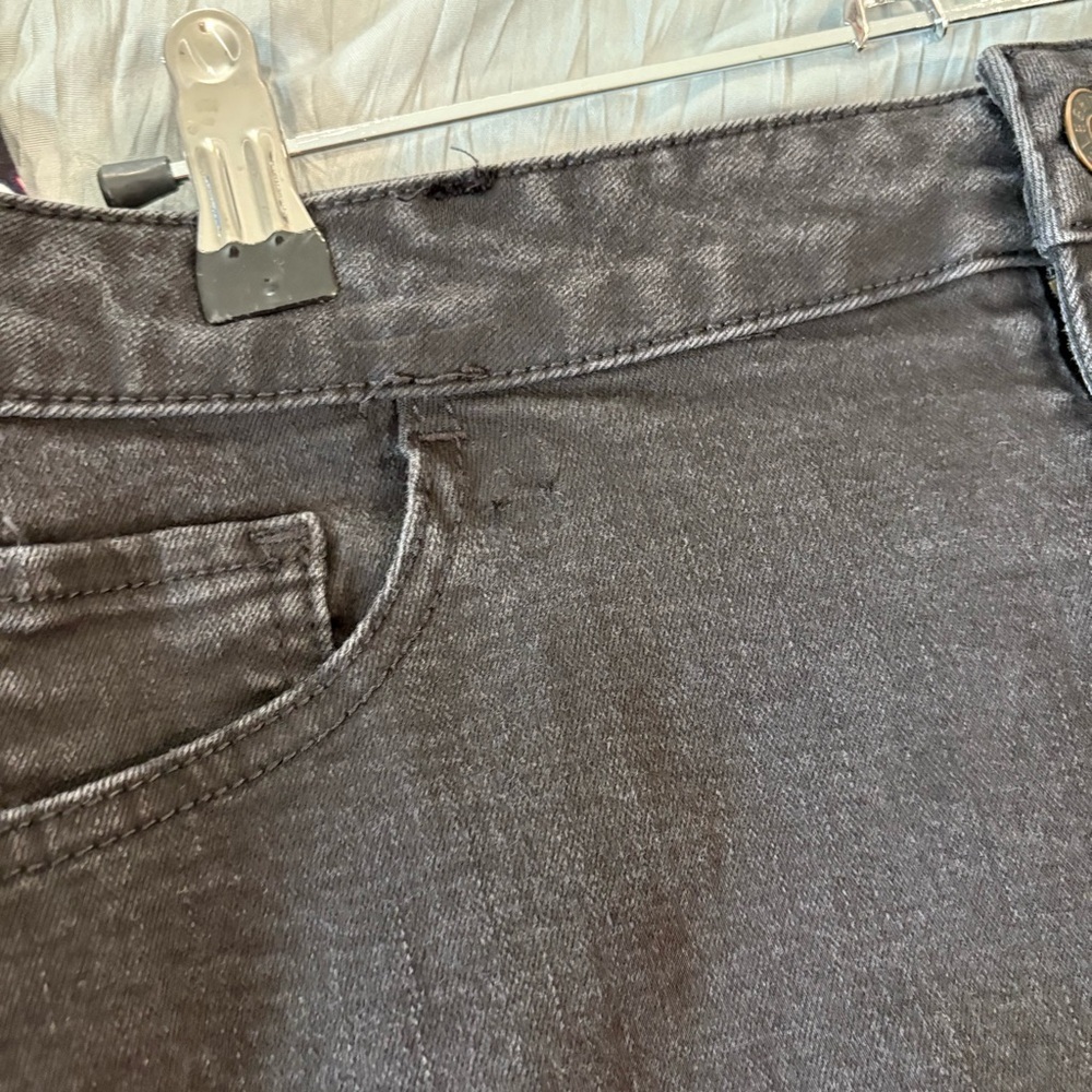 Celebrity Pink Black Mini Jean Denim Skirt Raw Hem Women Junior Sz 13/31 Retro - Picture 14 of 15